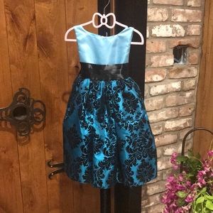 NWT Ellie Kids Children’s Blue Damask Dress